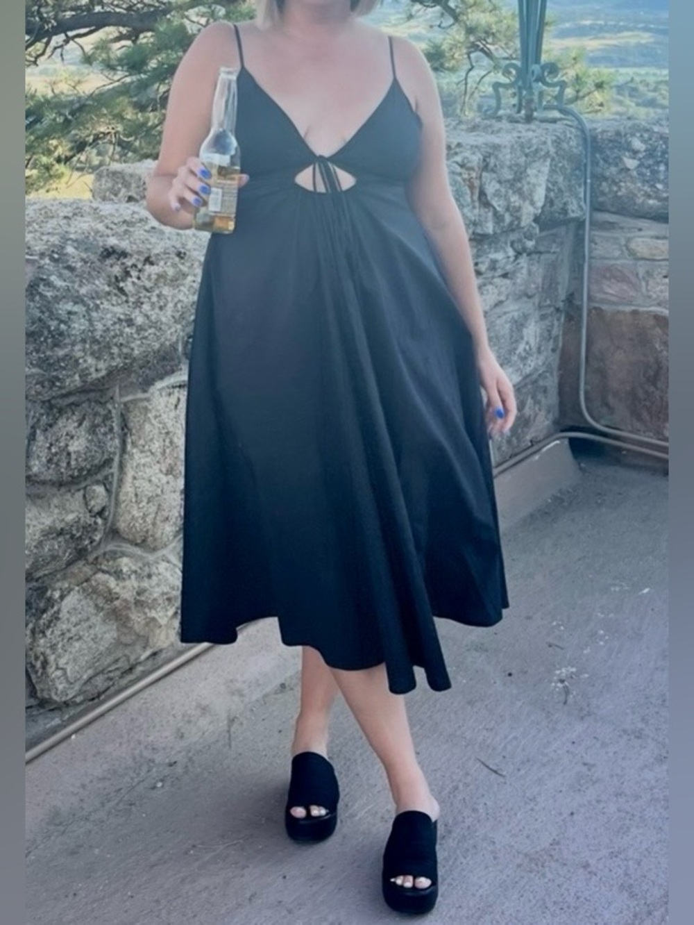 Find Me Now Sonatina Midi Dress  – Black Spaghetti Strap Cutout Midi Dress. M.
